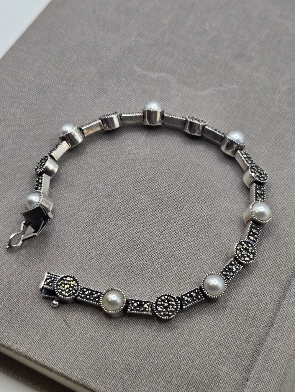 Judith Jack Marcasite Sterling Silver Link Bracelet 7.25" Pearl Cabochon VTG